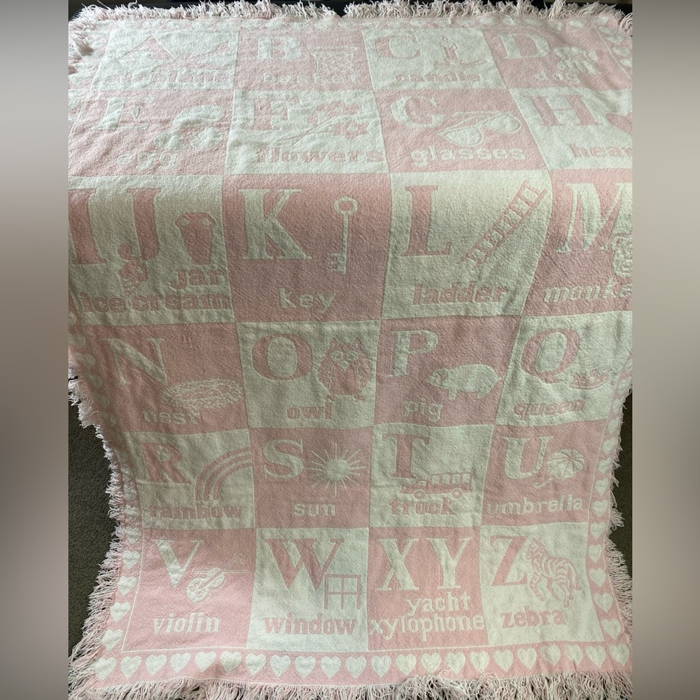 ABC Pink White Woven Tapestry Fringe Baby Blanket Vintage Throw 60x38 Heart Trim